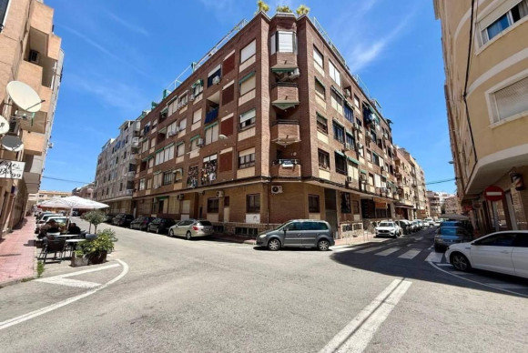 Reventa - Apartamento / piso - Torrevieja - torrevieja