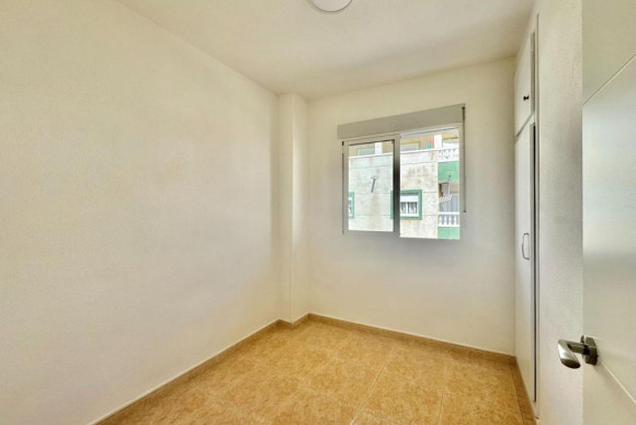 Herverkoop - Appartement  - Torrevieja - torrevieja