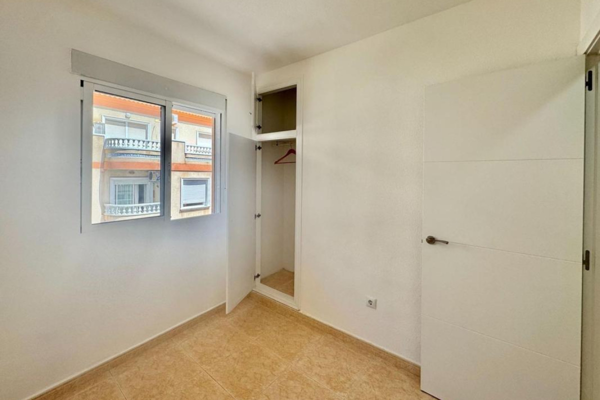 Herverkoop - Appartement  - Torrevieja - torrevieja