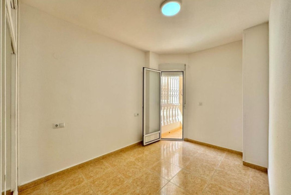 Herverkoop - Appartement  - Torrevieja - torrevieja