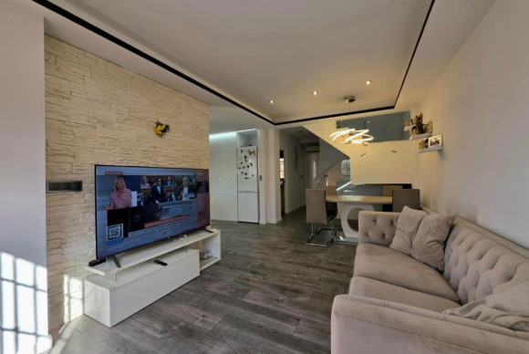 Herverkoop - Villa - Torrevieja - torrevieja