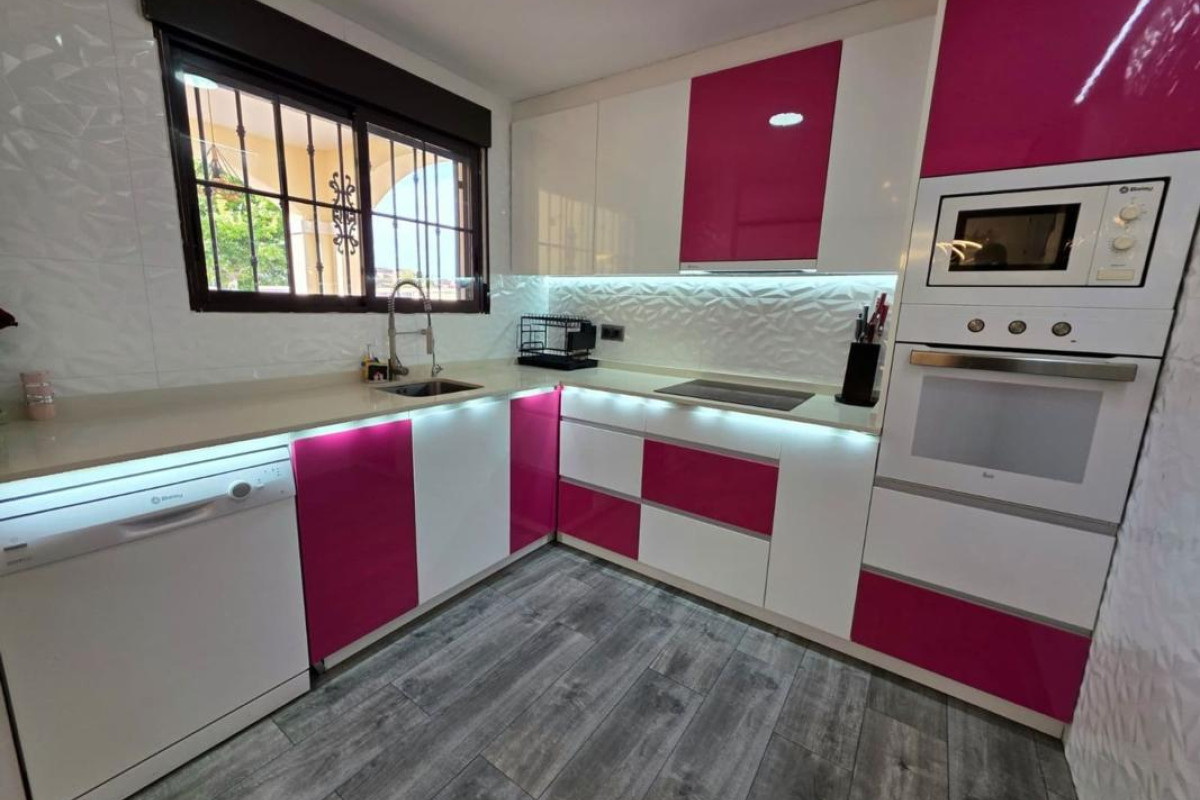 Herverkoop - Villa - Torrevieja - torrevieja