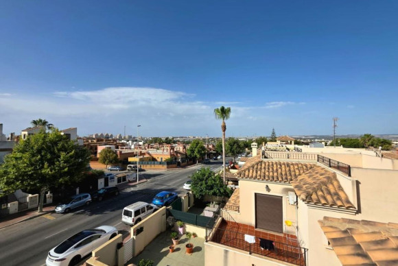 Herverkoop - Villa - Torrevieja - torrevieja