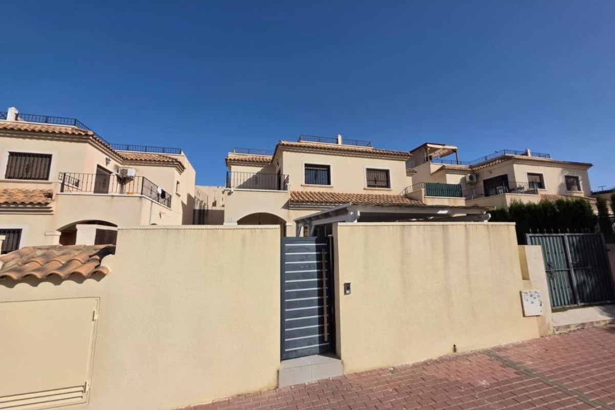 Herverkoop - Villa - Torrevieja - torrevieja