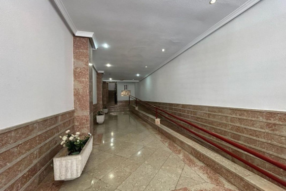 Reventa - Apartamento / piso - Torrevieja - torrevieja