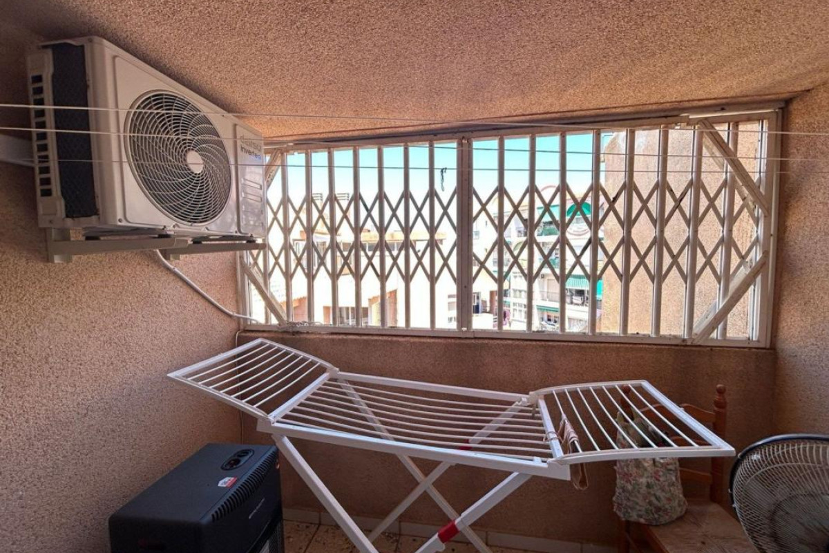 Reventa - Apartamento / piso - Torrevieja - torrevieja
