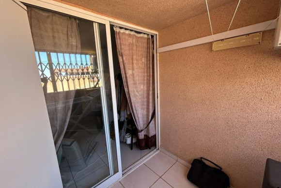 Reventa - Apartamento / piso - Torrevieja - torrevieja