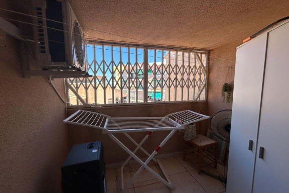Reventa - Apartamento / piso - Torrevieja - torrevieja