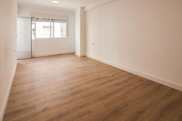 Reventa - Apartamento / piso - Torrevieja - torrevieja