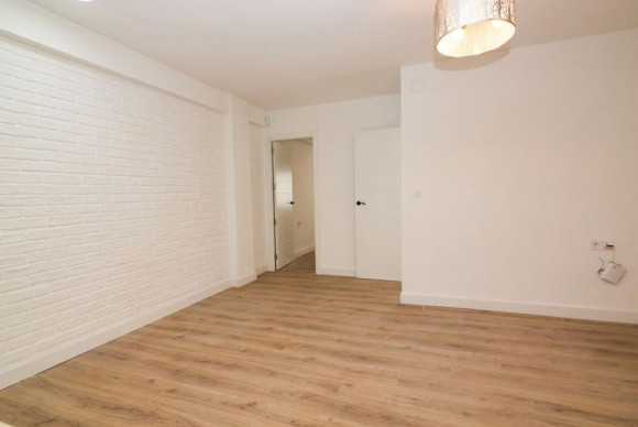 Reventa - Apartamento / piso - Torrevieja - torrevieja
