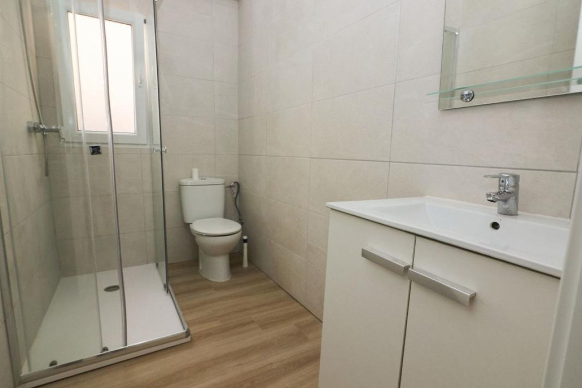 Reventa - Apartamento / piso - Torrevieja - torrevieja