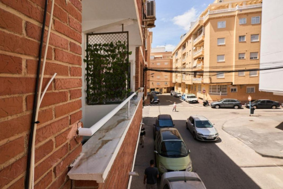 Reventa - Apartamento / piso - Torrevieja - torrevieja