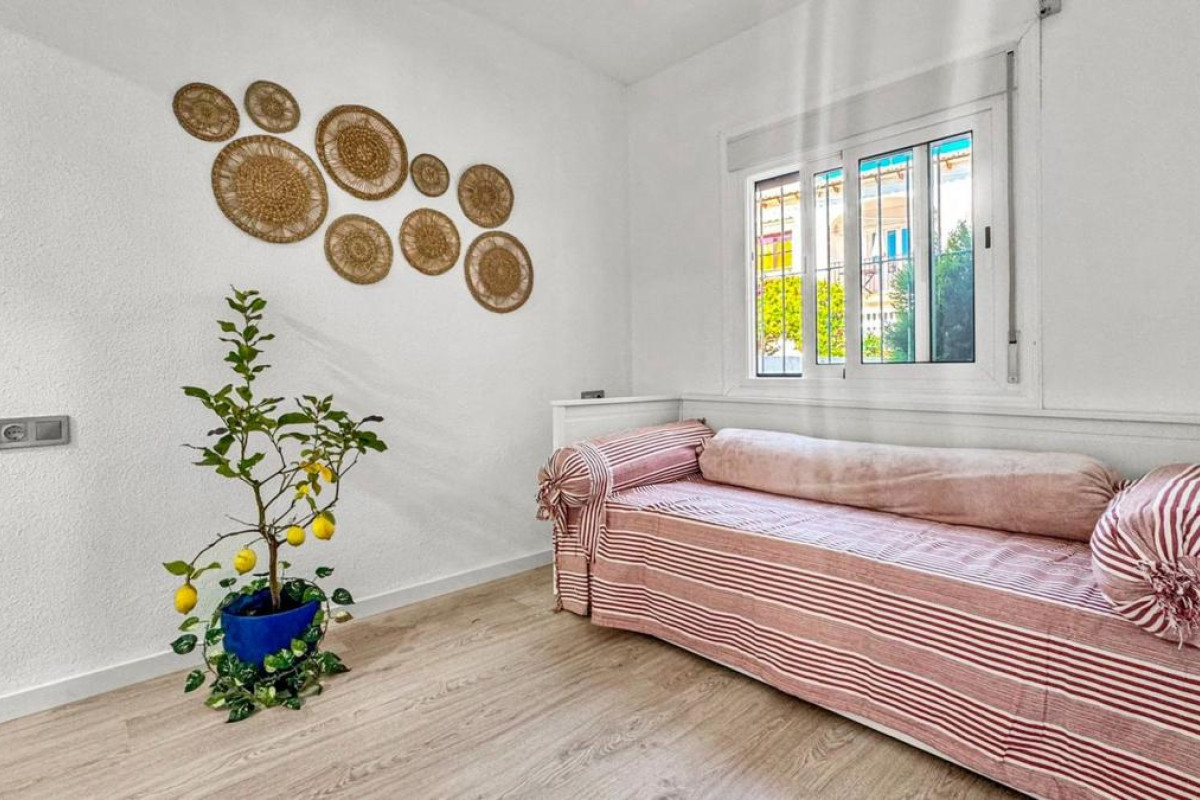 Herverkoop - Appartement  - Torrevieja - torrevieja