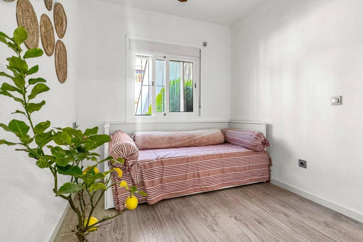 Herverkoop - Appartement  - Torrevieja - torrevieja