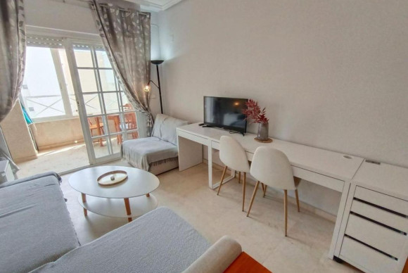 Resale - Apartment  - Torrevieja - torrevieja