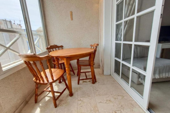Resale - Apartment  - Torrevieja - torrevieja