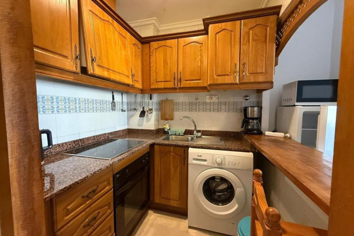 Resale - Apartment  - Torrevieja - torrevieja