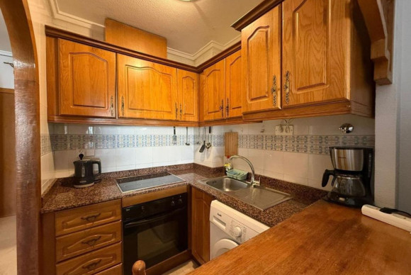 Resale - Apartment  - Torrevieja - torrevieja