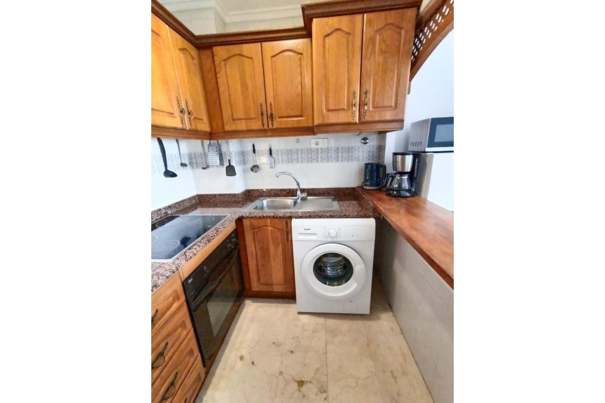 Resale - Apartment  - Torrevieja - torrevieja