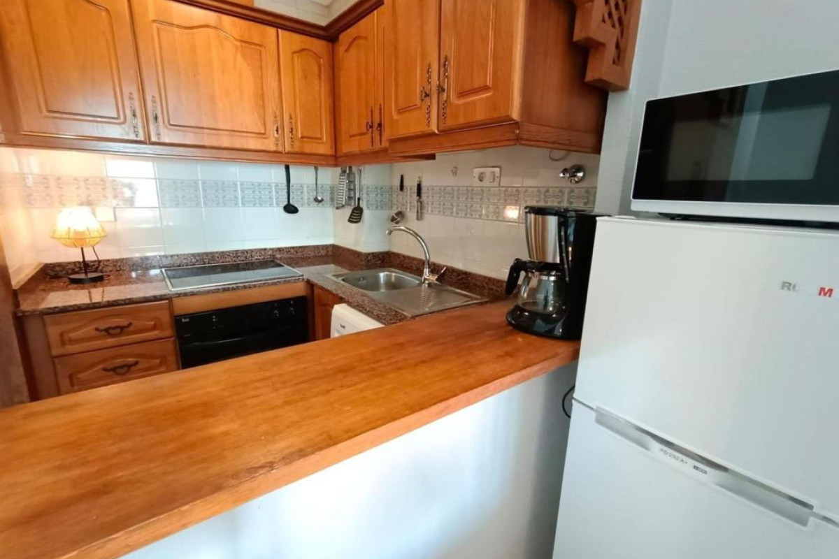 Resale - Apartment  - Torrevieja - torrevieja