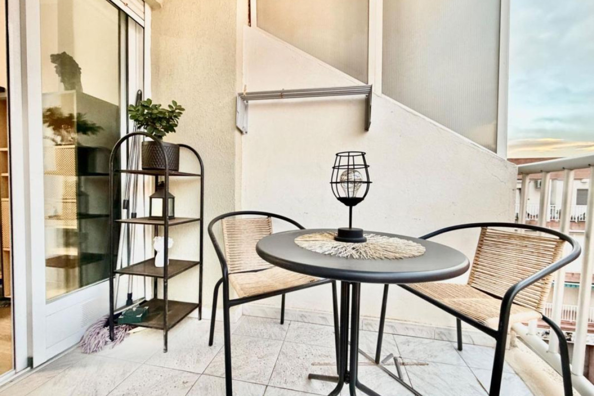 Resale - Apartment  - Torrevieja - torrevieja