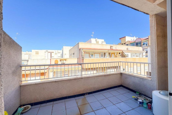 Resale - Apartment  - Torrevieja - torrevieja