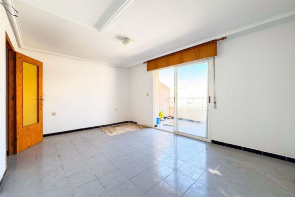 Resale - Apartment  - Torrevieja - torrevieja