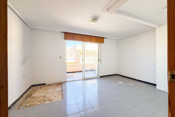 Resale - Apartment  - Torrevieja - torrevieja