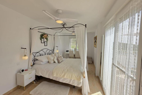 Resale - Villa - Pinoso