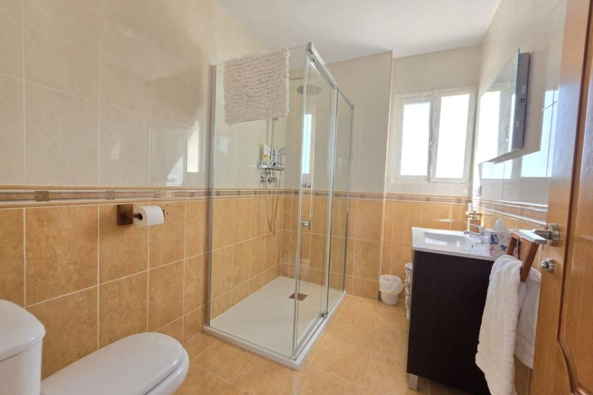 Resale - Villa - Pinoso