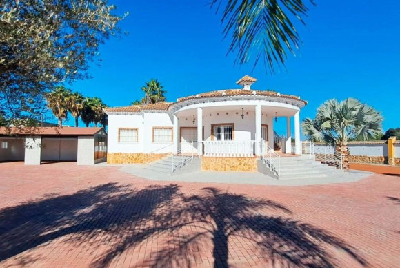 Resale - Villa - Catral