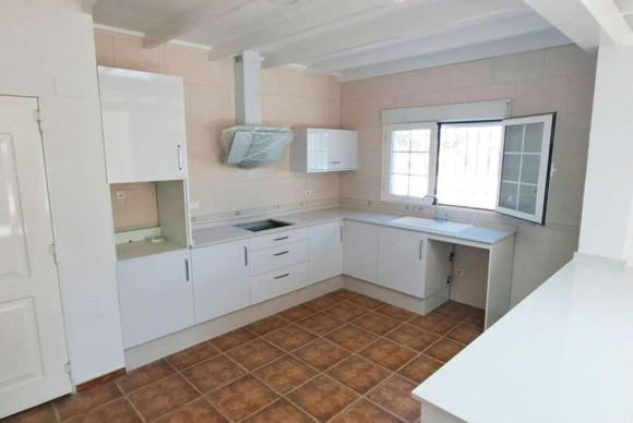 Resale - Villa - Catral