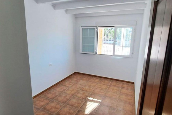 Resale - Villa - Catral