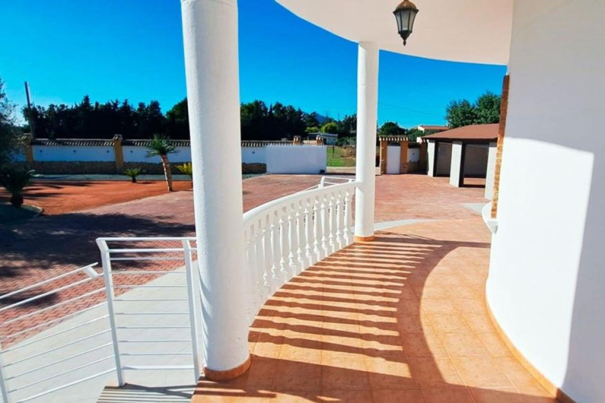 Resale - Villa - Catral