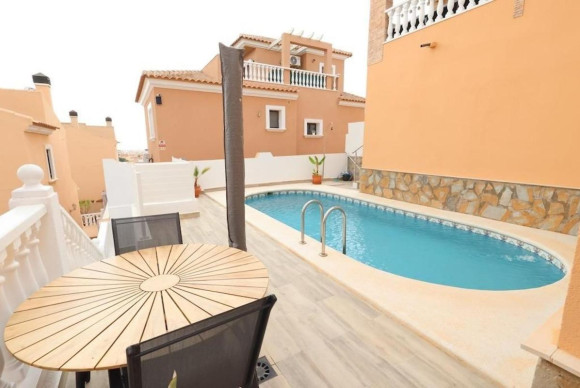 Revente - Villa - San Miguel de Salinas