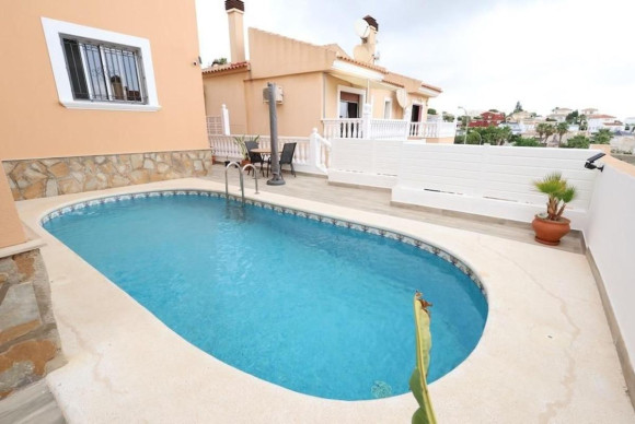 Revente - Villa - San Miguel de Salinas