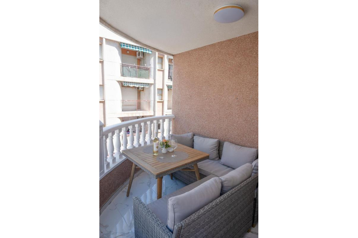 Herverkoop - Appartement  - Torrevieja - torrevieja