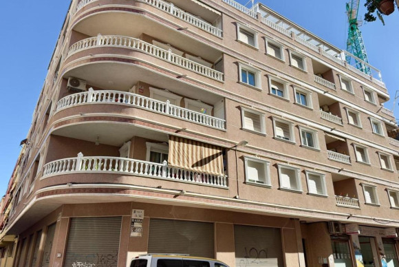 Herverkoop - Appartement  - Torrevieja - torrevieja