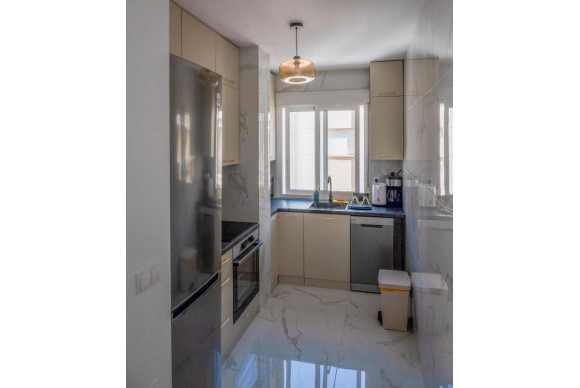 Herverkoop - Appartement  - Torrevieja - torrevieja