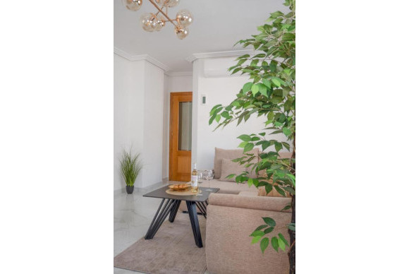 Herverkoop - Appartement  - Torrevieja - torrevieja