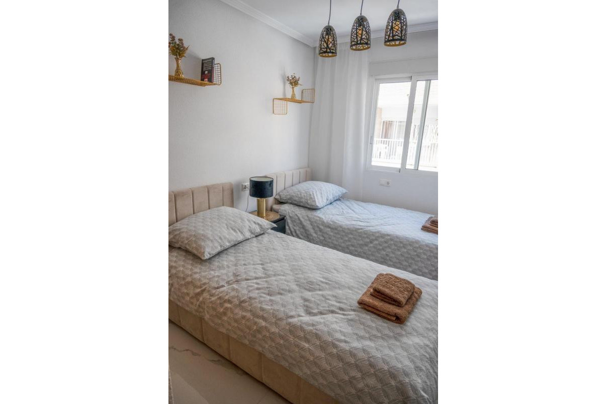Herverkoop - Appartement  - Torrevieja - torrevieja
