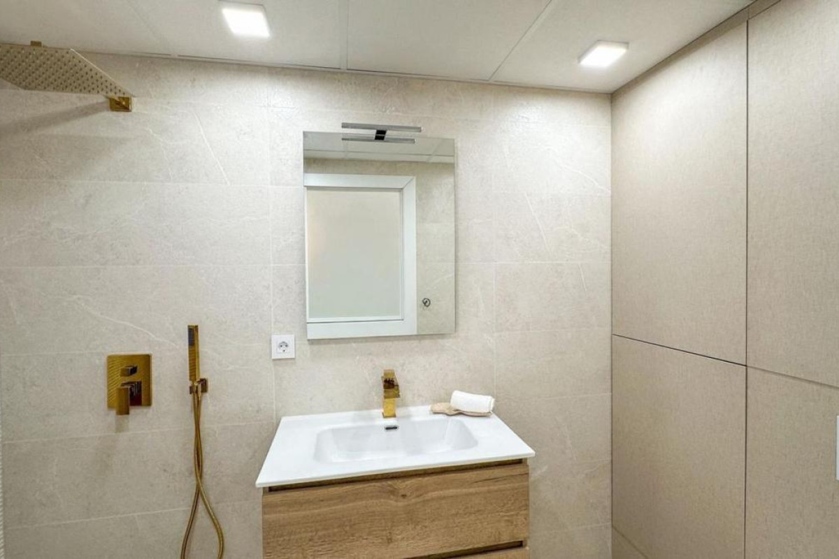 Reventa - Apartamento / piso - Almoradí