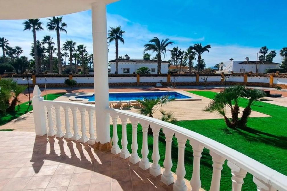 Revente - Villa - Catral