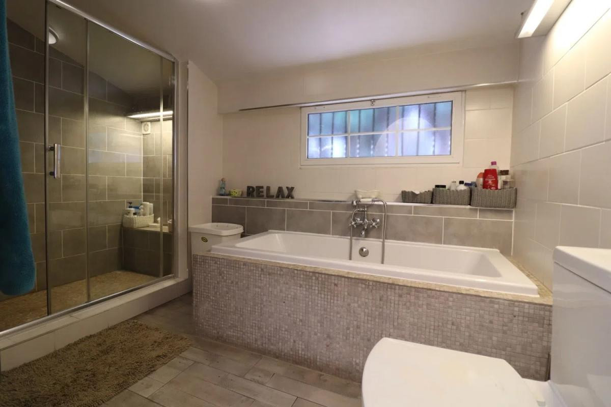 Resale - Villa - Almoradí