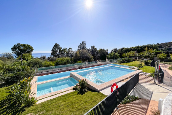 Reventa - Apartamento / piso - Villajoyosa - Playas del Torres
