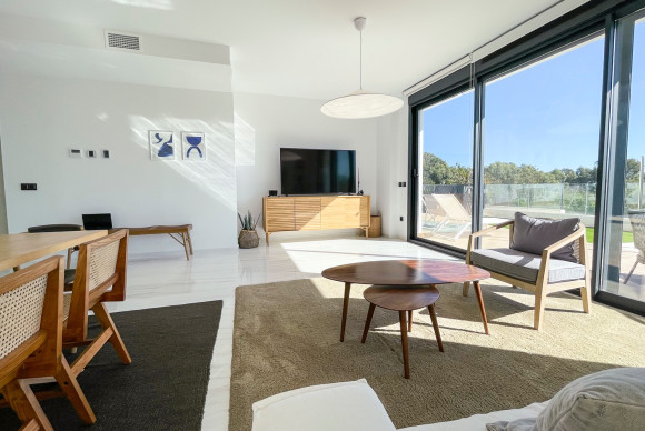 Reventa - Apartamento / piso - Villajoyosa - Playas del Torres