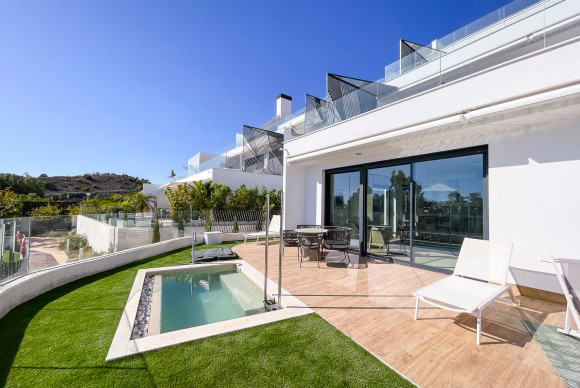 Reventa - Apartamento / piso - Villajoyosa - Playas del Torres