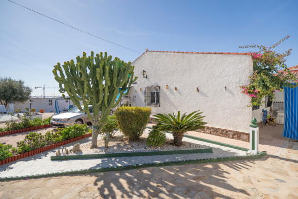 Herverkoop - Vrijstaande Villa - Ciudad Quesada - Ciudad Quesada - Town