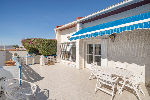 Herverkoop - Vrijstaande Villa - Ciudad Quesada - Ciudad Quesada - Town