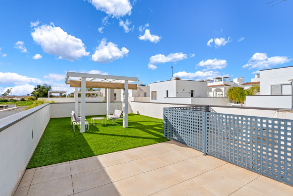 Herverkoop - Vrijstaande Villa - Ciudad Quesada - La Laguna